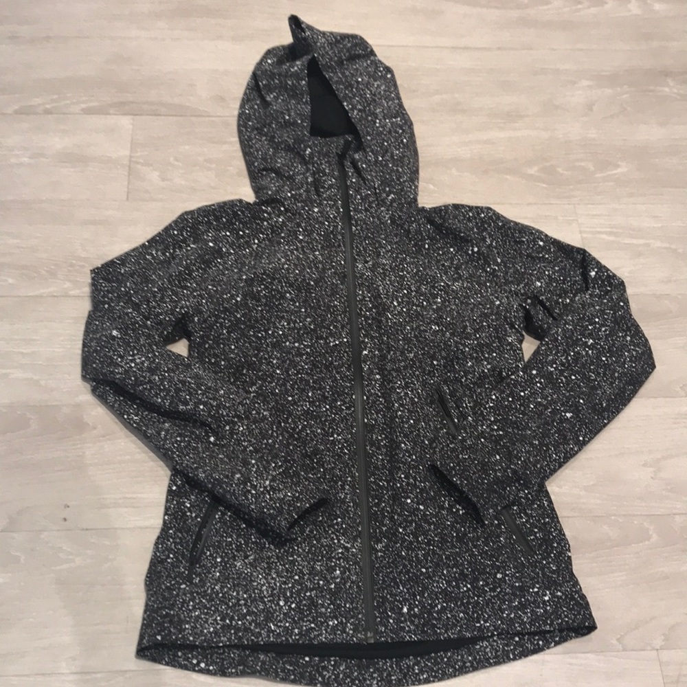 Lululemon Size 6 Rain Coat